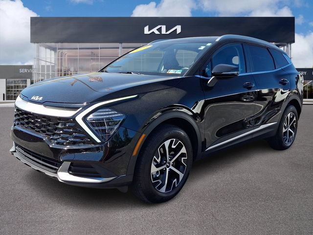 Certified 2025 Kia Sportage EX AWD/4WD image 3