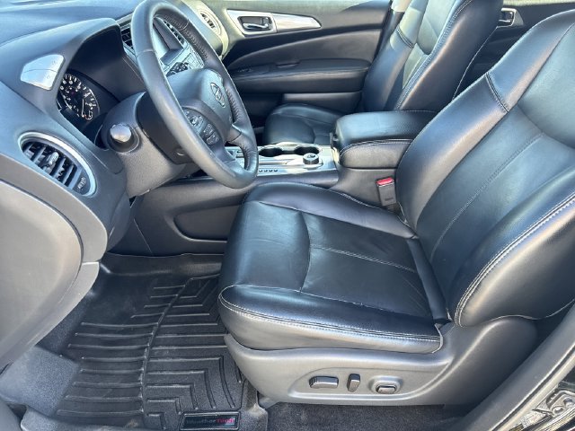 Used 2018 Nissan Pathfinder SL AWD/4WD image 9