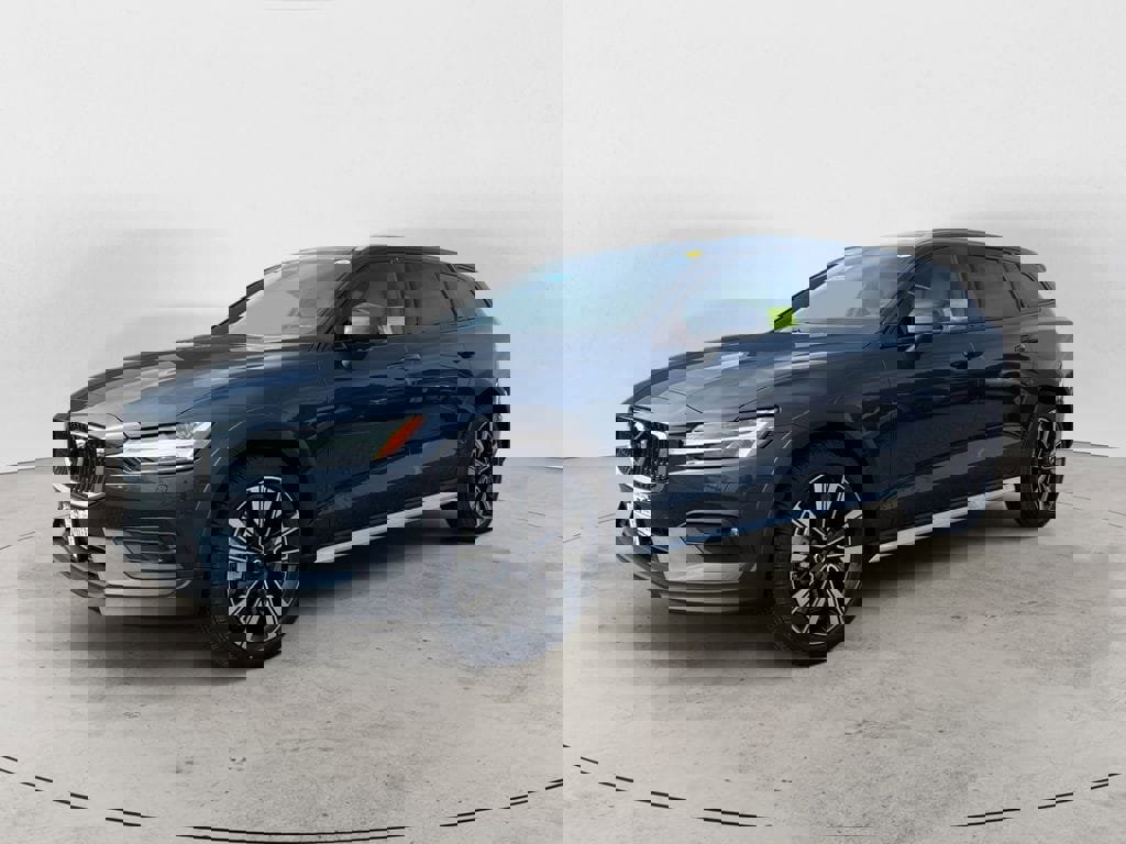 New 2026 Volvo V60 B5 Cross Country Ultra w/ Protection Package Premier image 2
