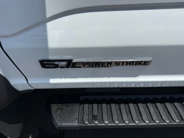 New 2026 Ford F550 4x4 Crew Cab image 14