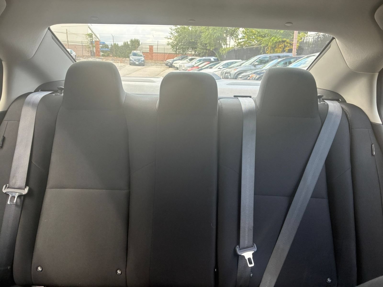 Used 2025 Nissan Sentra S FWD image 33
