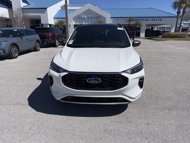 Used 2023 Ford Escape ST-Line w/ Tech Pack #1 image 2