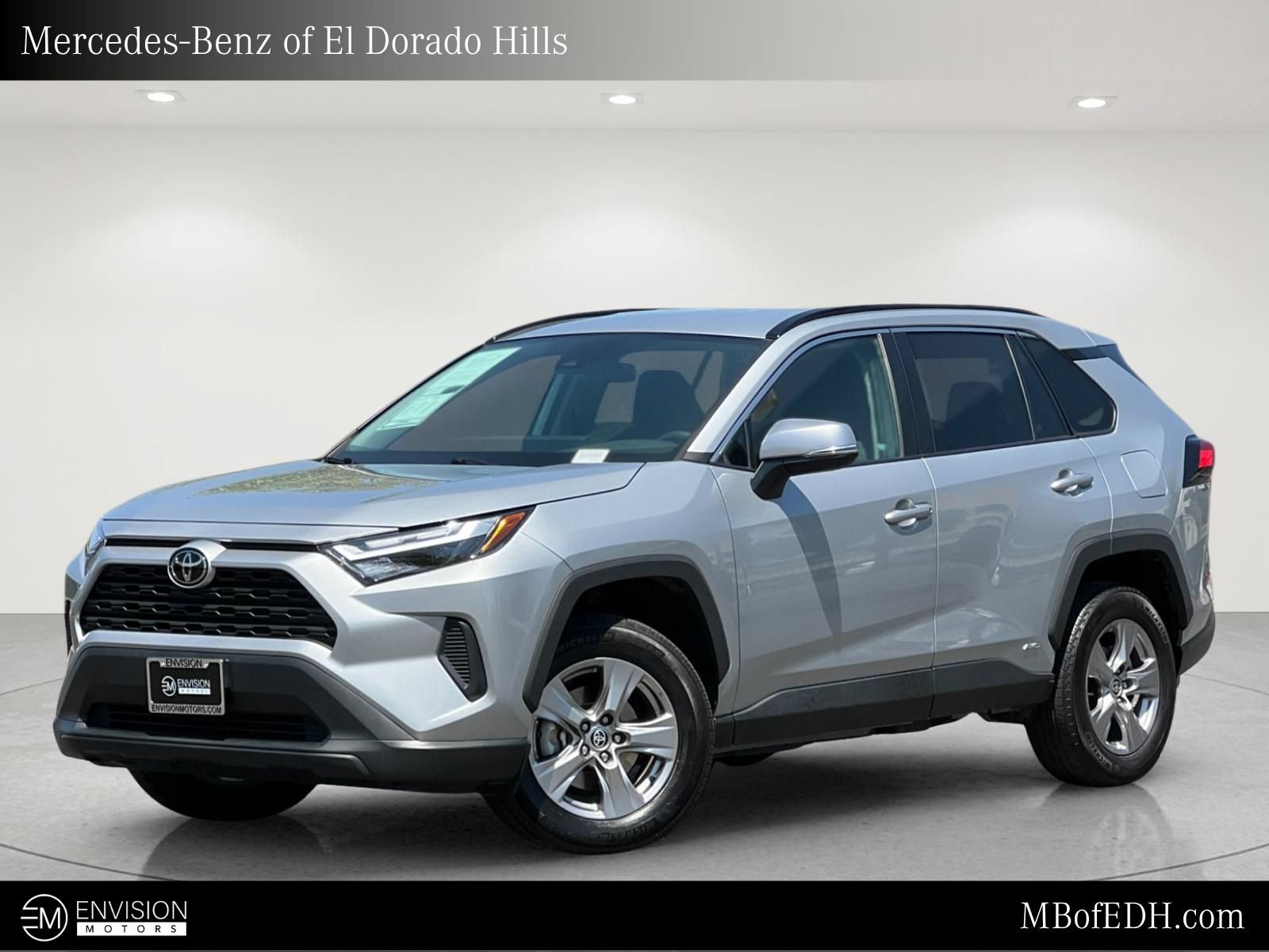 Used 2025 Toyota RAV4 XLE