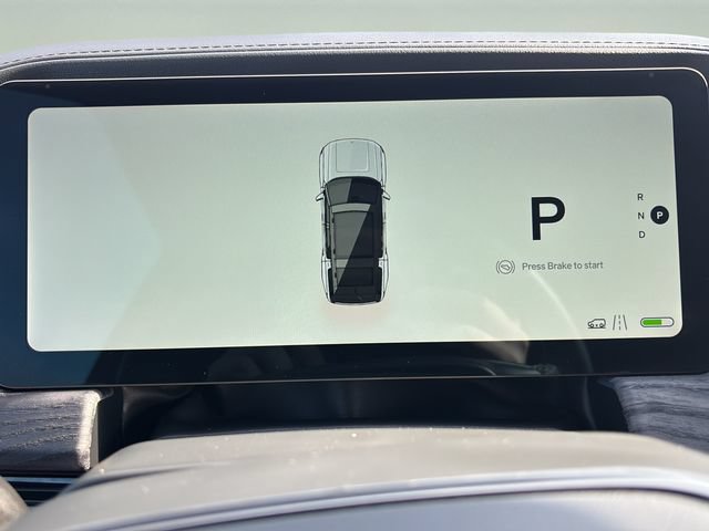 Used 2023 Rivian R1S Adventure AWD/4WD image 21