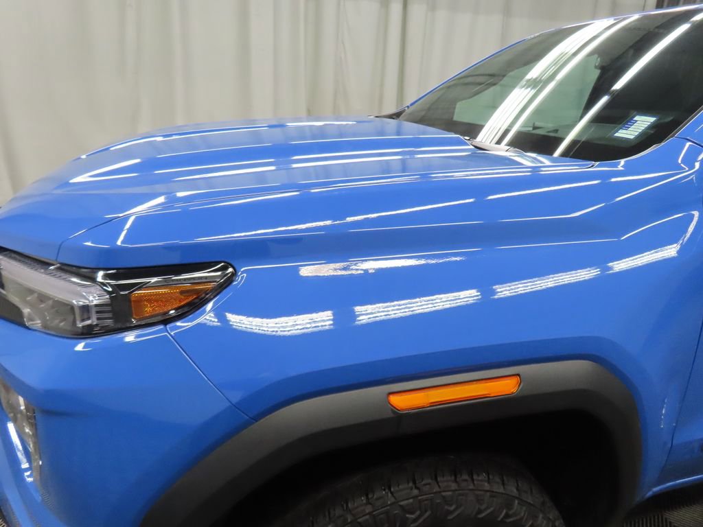 Used 2025 GMC Canyon Elevation AWD/4WD image 35