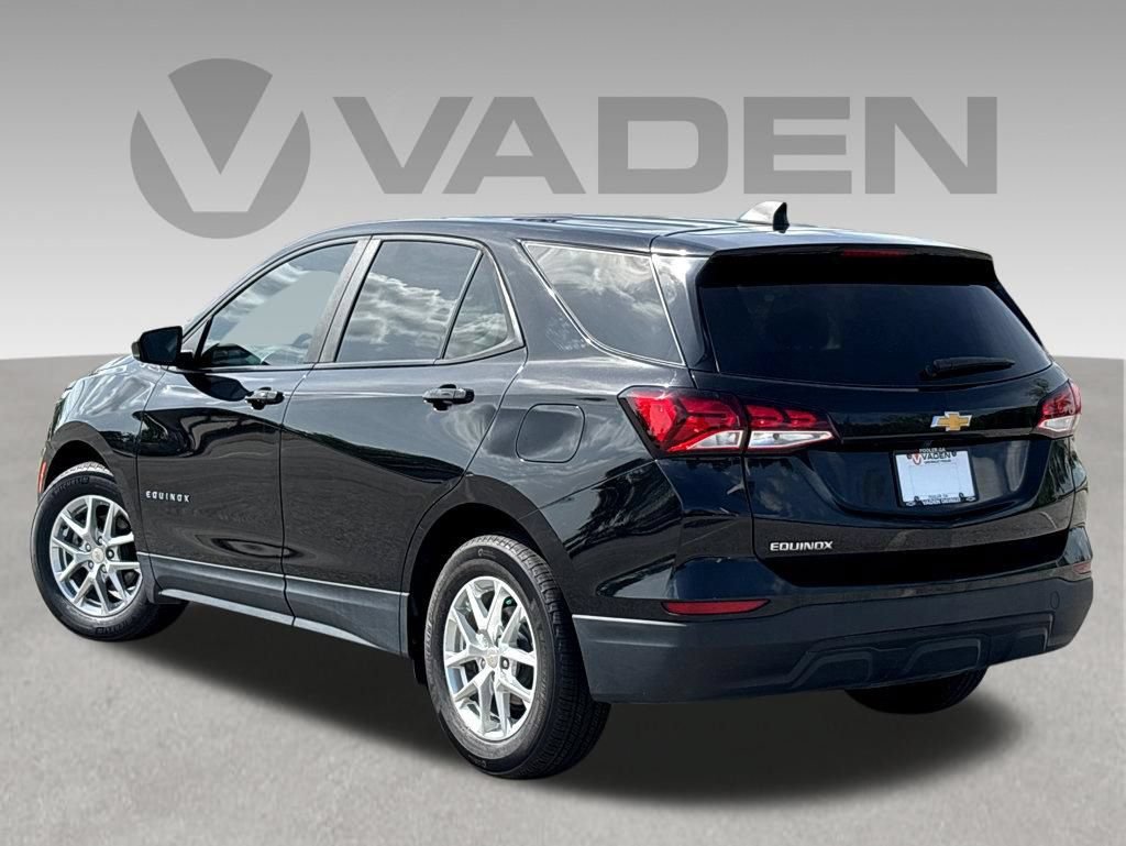 Used 2024 Chevrolet Equinox LS w/ LS Convenience Package FWD image 23