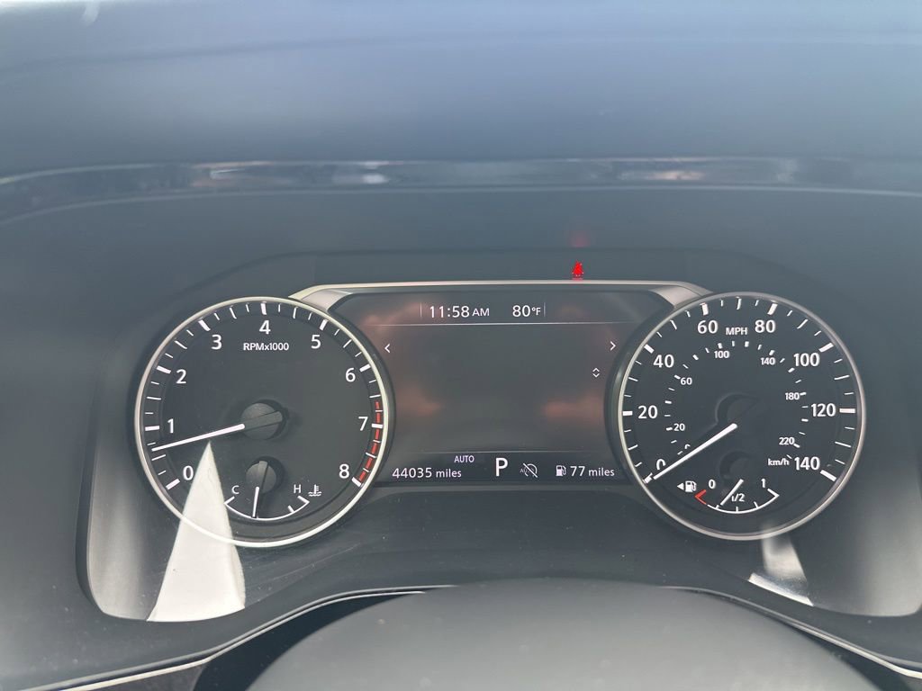 Used 2023 Nissan Pathfinder SV w/ Black Appearance Package AWD/4WD image 22
