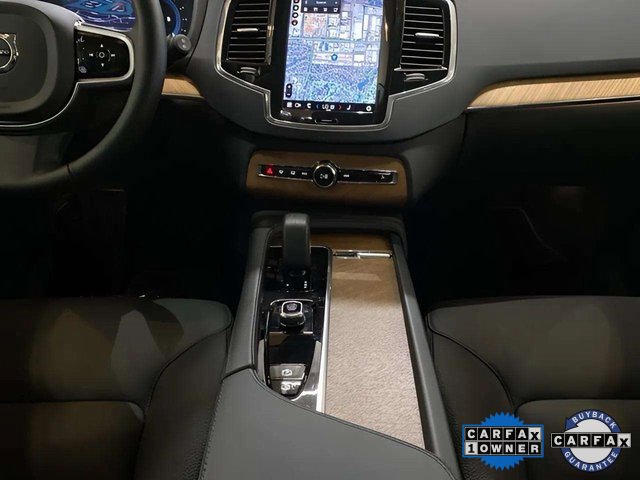 Used 2025 Volvo XC90 B6 Plus image 13