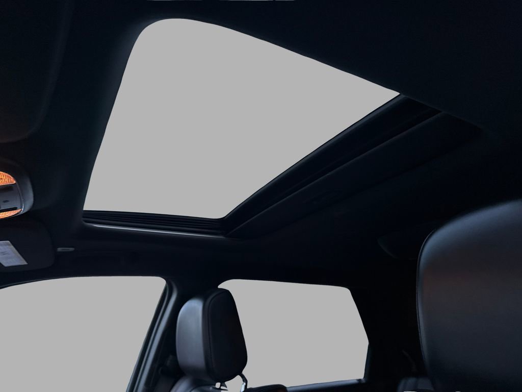 Used 2024 Dodge Durango GT image 12