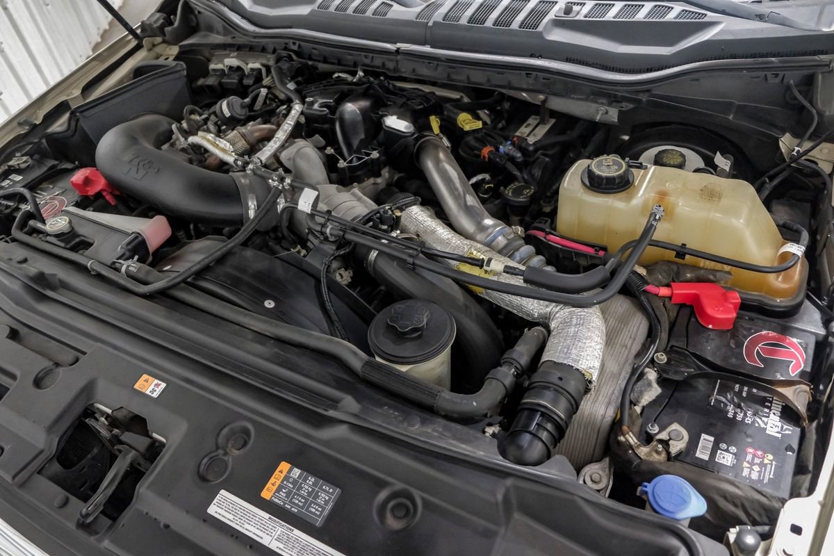 Used 2017 Ford F250 Lariat w/ Chrome Package image 55