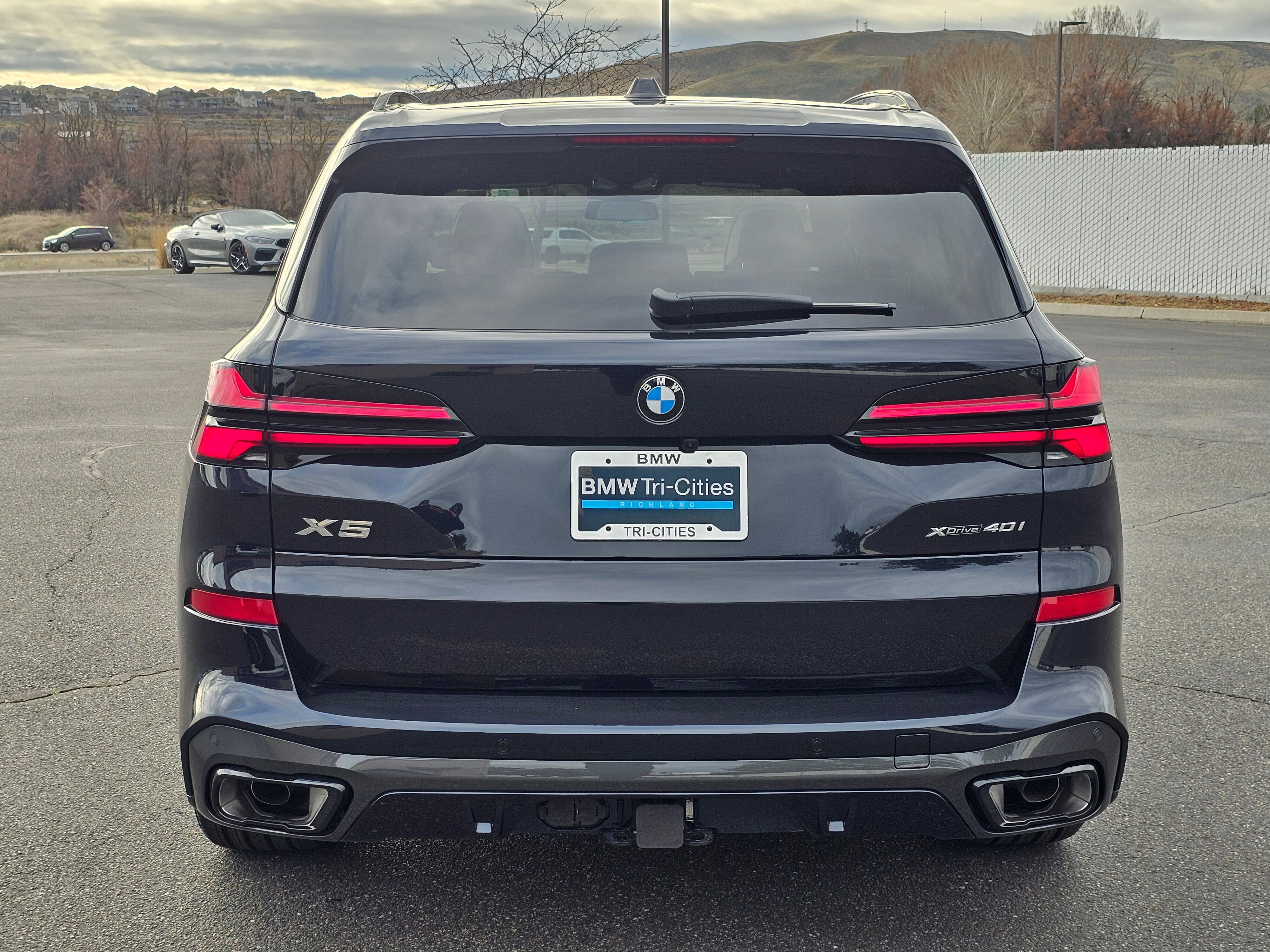 New 2026 BMW X5 xDrive40i w/ M Sport Package image 5