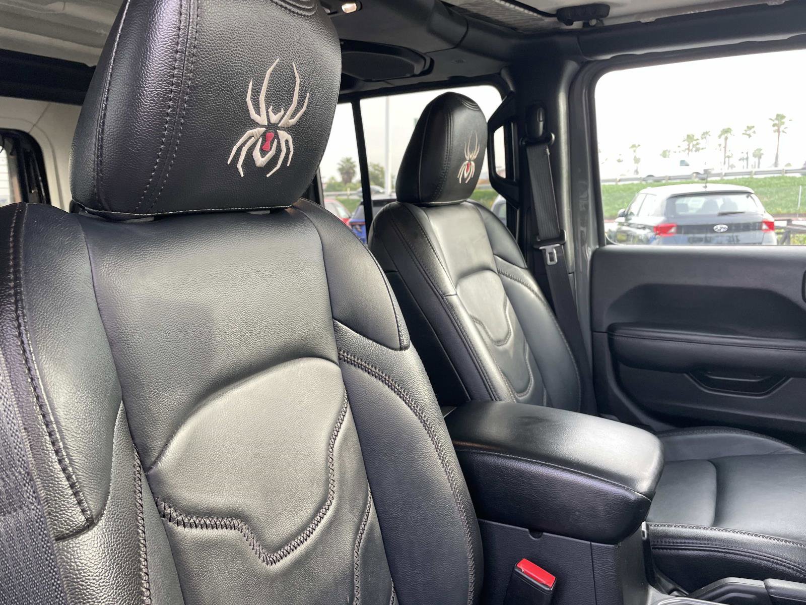 Used 2022 Jeep Wrangler Unlimited Sahara w/ Cold Weather Group image 26