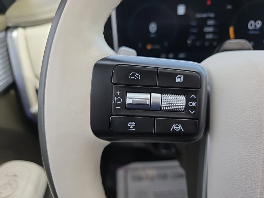 Used 2024 Hyundai Santa Fe Calligraphy image 18