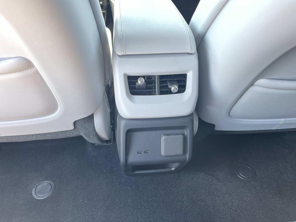 Used 2025 Cadillac Optiq Sport 1 image 15