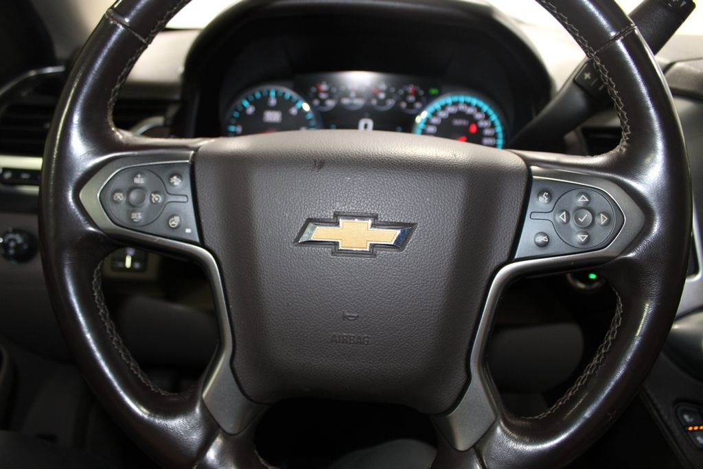 Used 2019 Chevrolet Suburban Premier w/ Max Trailering Package image 37