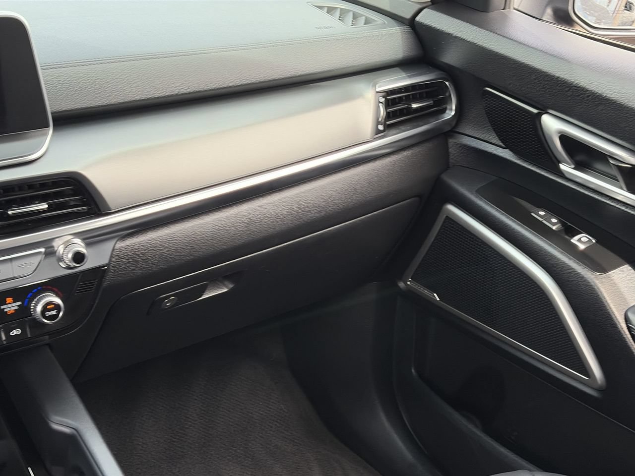 Certified 2022 Kia Telluride LX FWD image 15