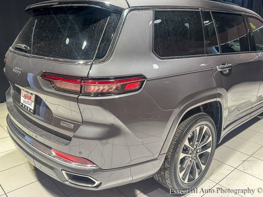 Used 2024 Jeep Grand Cherokee L Overland w/ Trailer Tow Package image 11