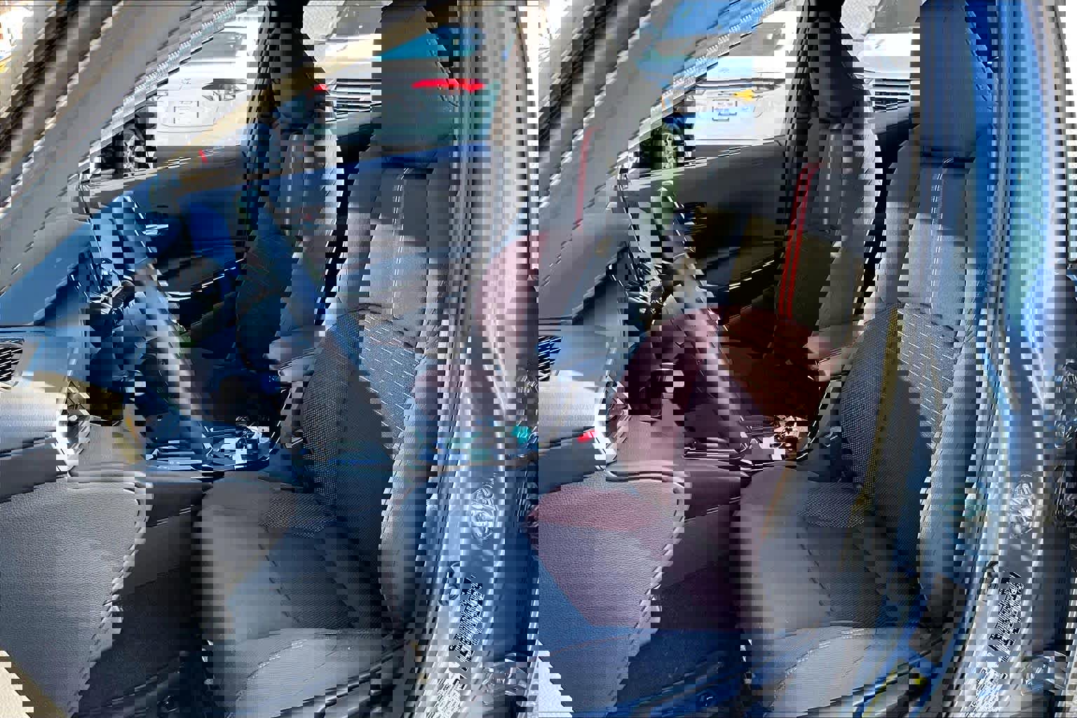 Certified 2023 Toyota Corolla SE image 7