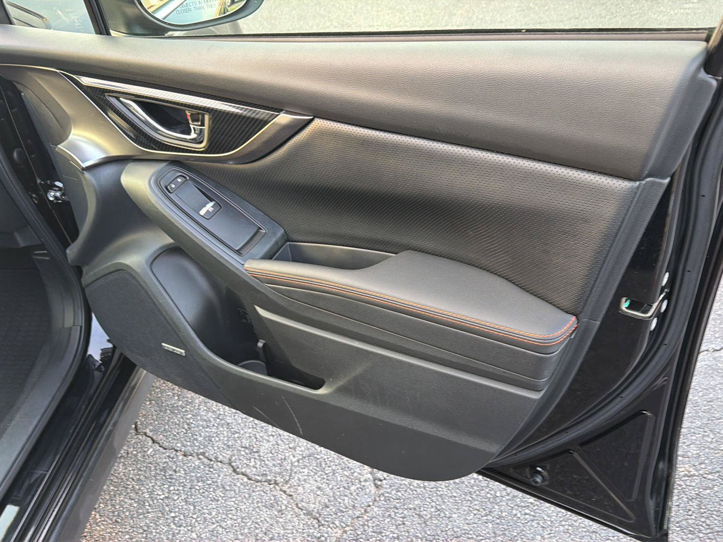Used 2020 Subaru Crosstrek 2.0i Limited w/ Moonroof Package w/Navigation AWD/4WD image 14