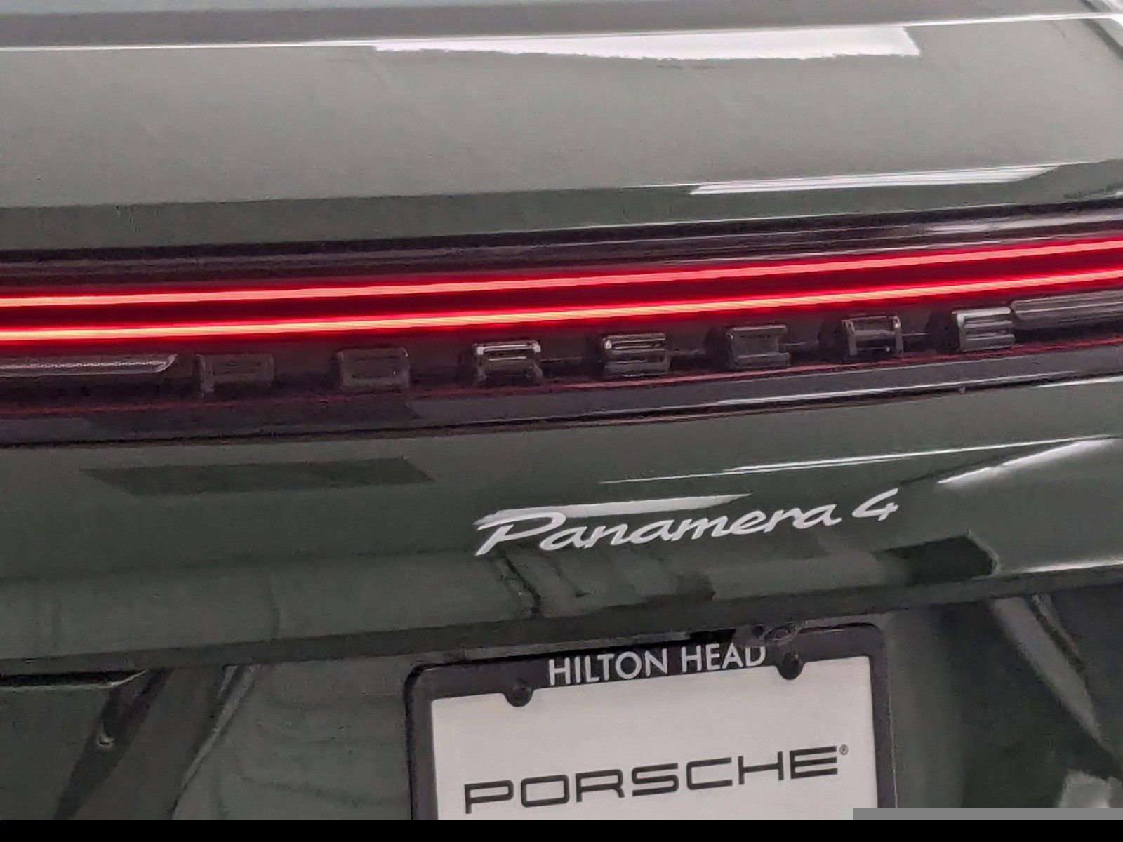 Used 2025 Porsche Panamera 4 image 23