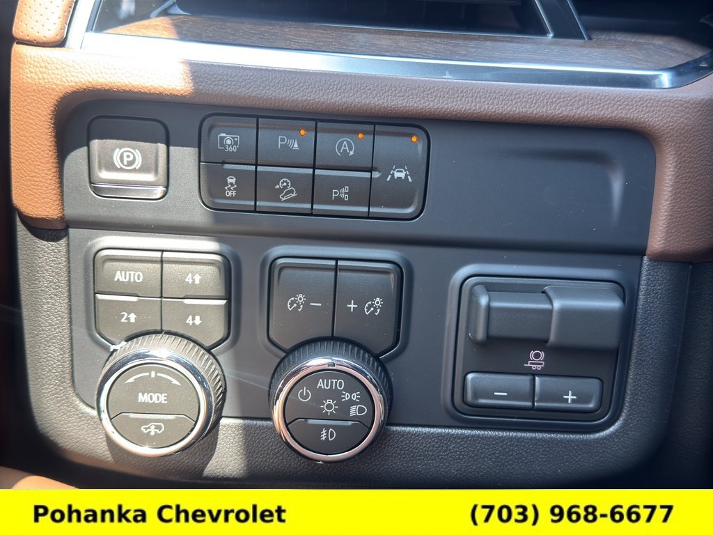 New 2026 Chevrolet Suburban High Country AWD/4WD image 14