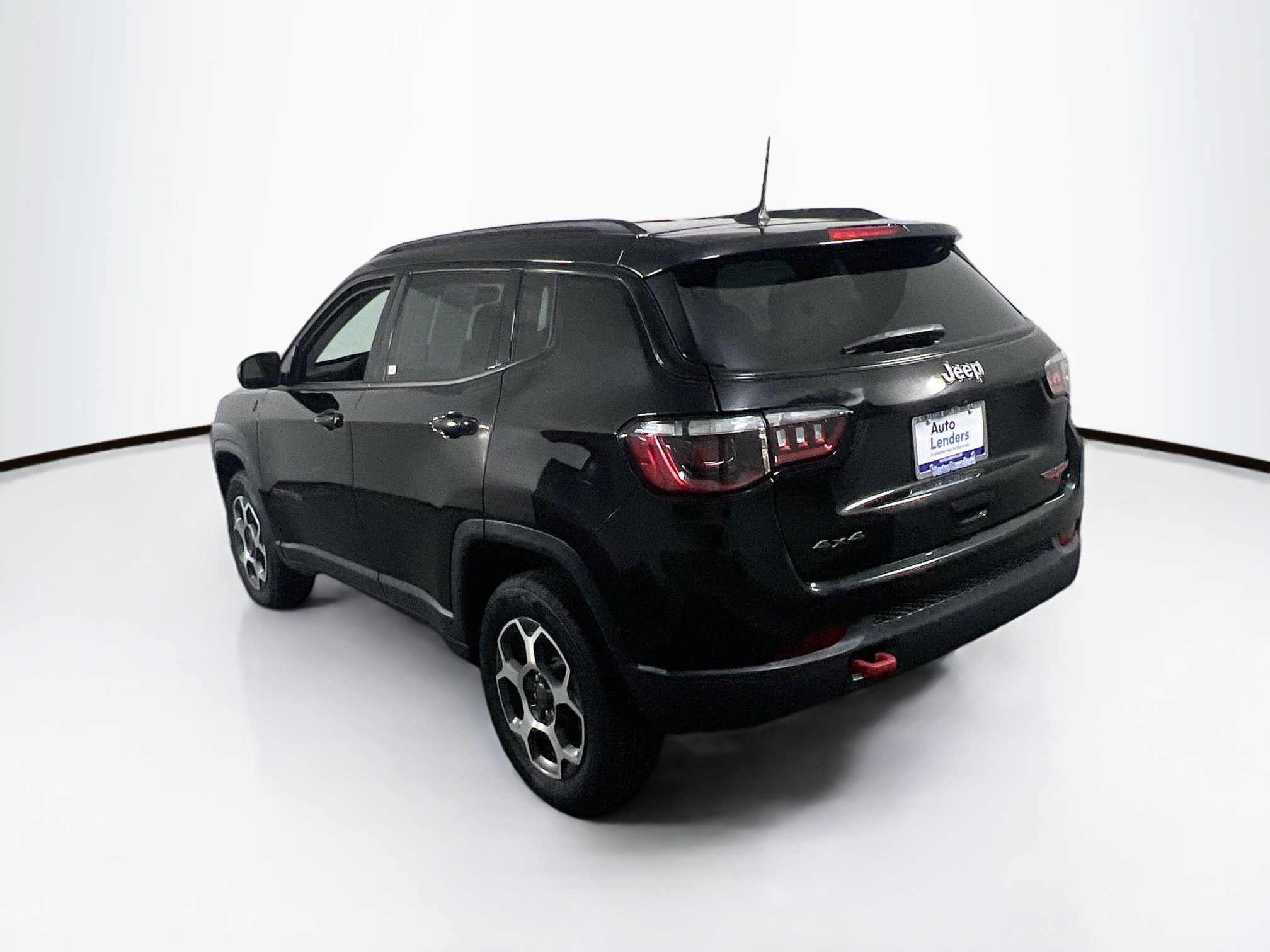 Used 2022 Jeep Compass Trailhawk AWD/4WD image 7
