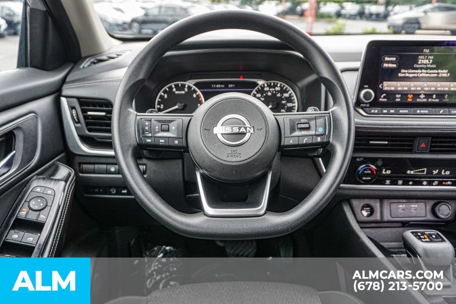 Used 2024 Nissan Rogue SV FWD image 27