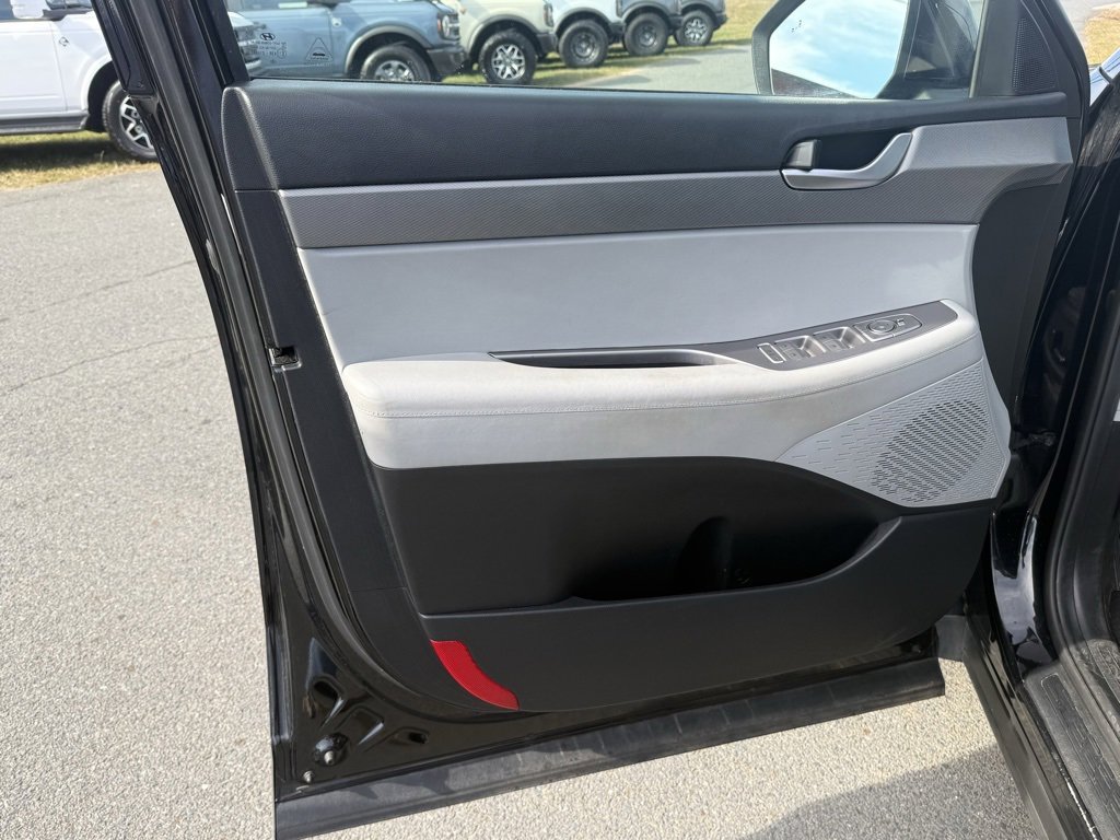 Used 2021 Hyundai Palisade SEL image 12