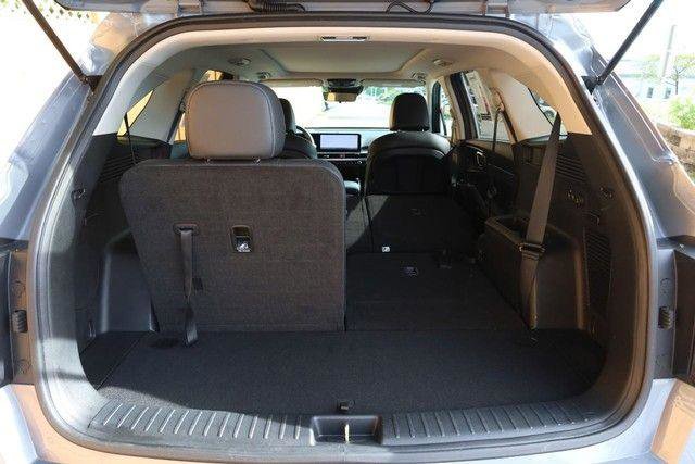 Used 2024 Kia Sorento S w/ Panoramic Sunroof Package AWD/4WD image 8