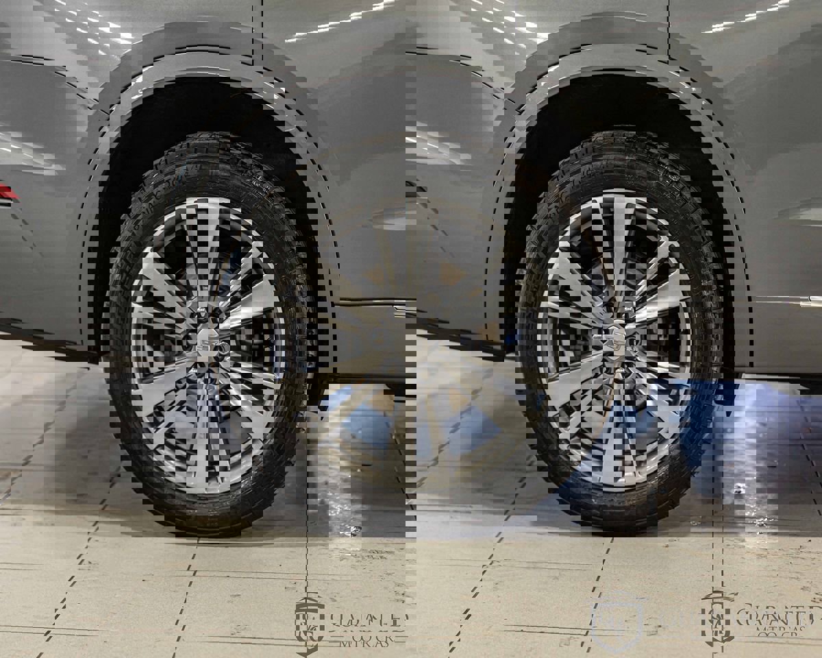 Used 2022 Cadillac XT6 Premium Luxury image 9