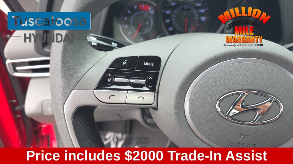 Used 2022 Hyundai Elantra SEL FWD image 17