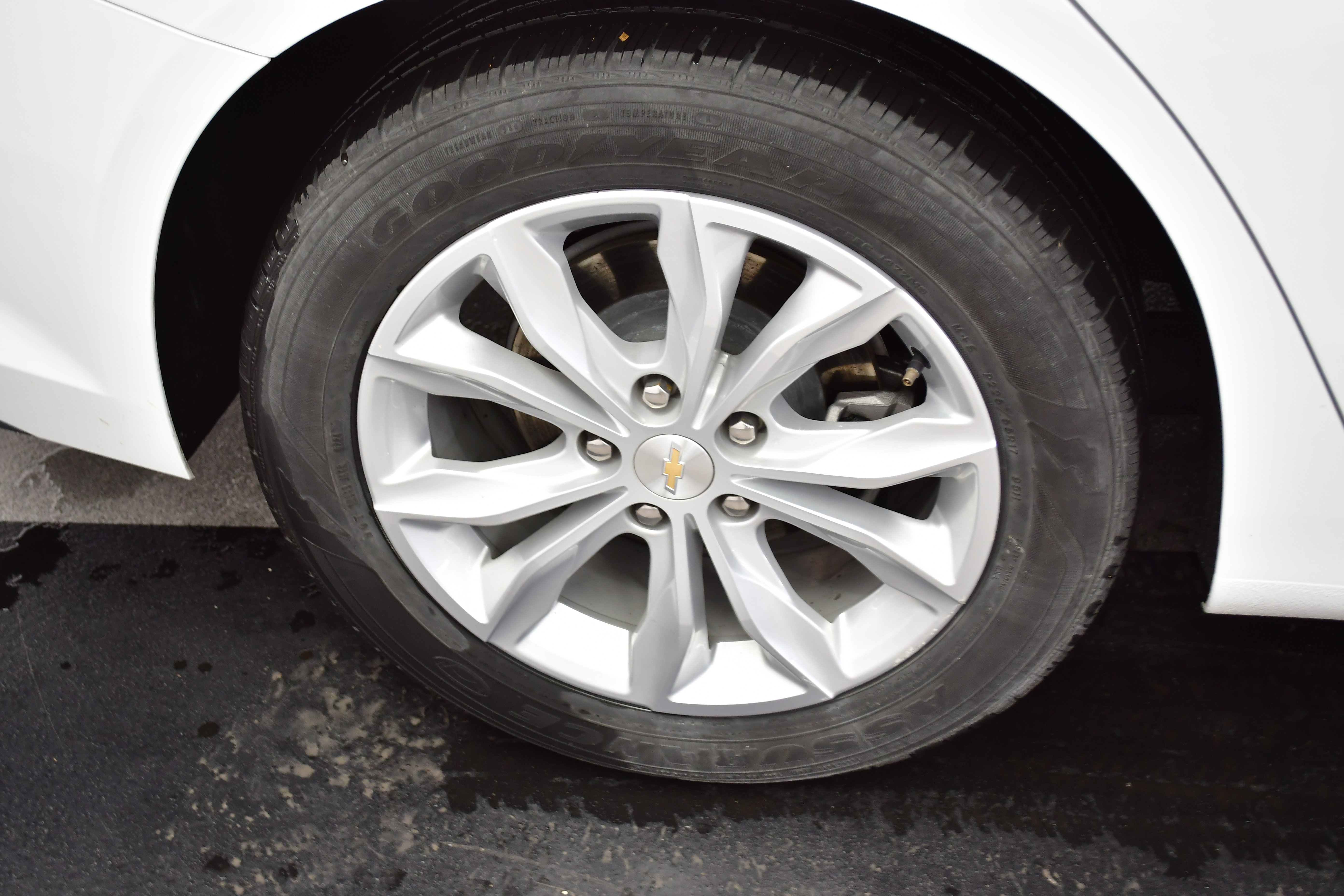 Used 2024 Chevrolet Malibu LT image 62