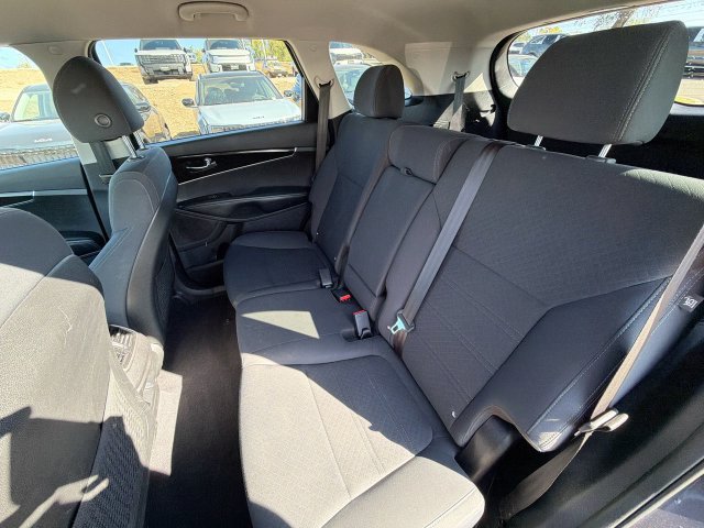 Used 2018 Kia Sorento LX AWD/4WD image 30
