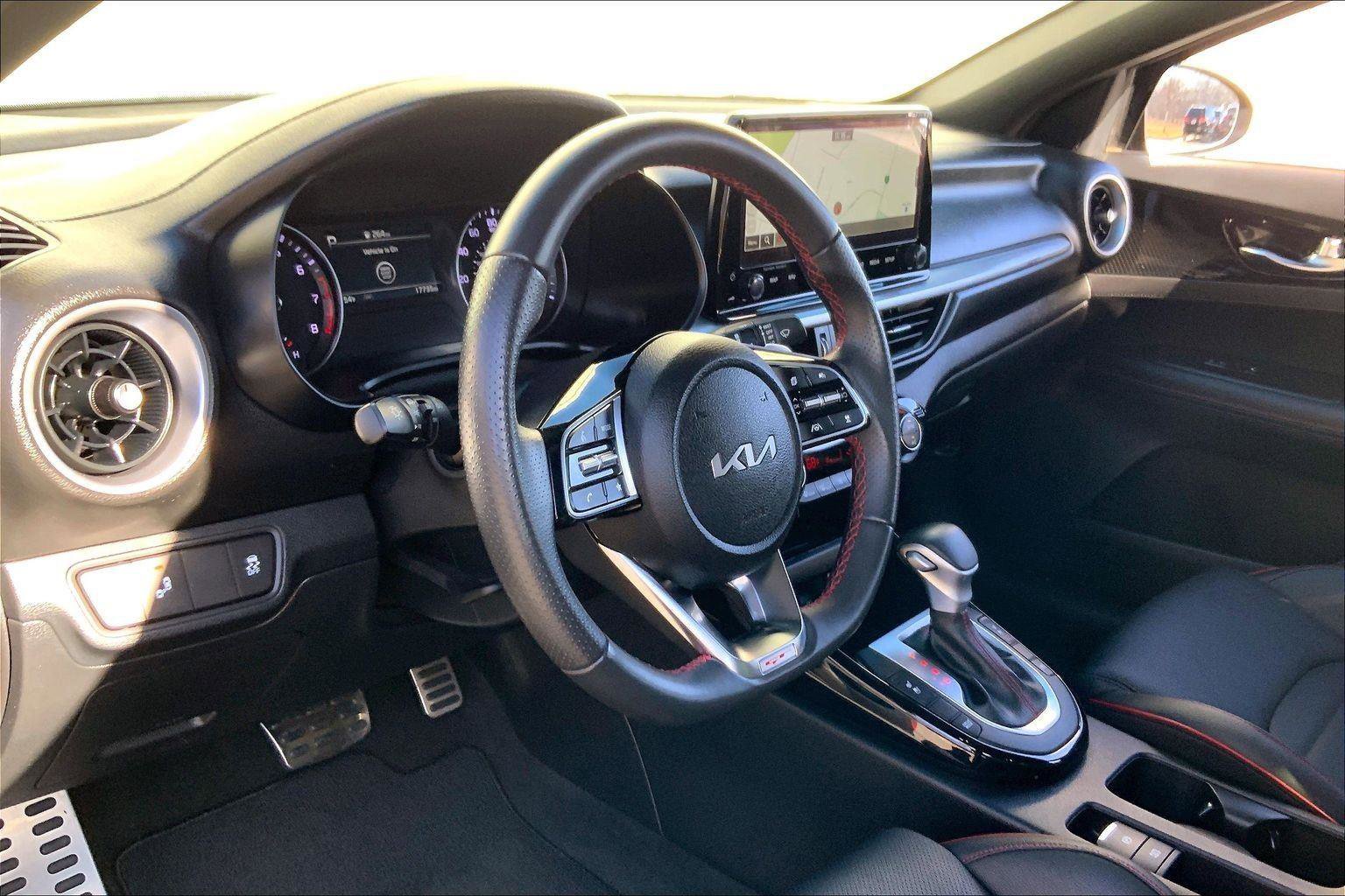 Used 2024 Kia Forte GT w/ GT2 Package image 13