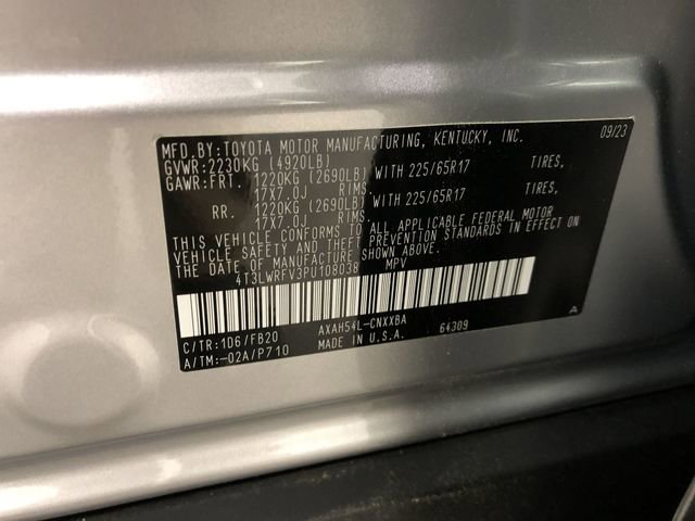 Used 2023 Toyota RAV4 LE image 30