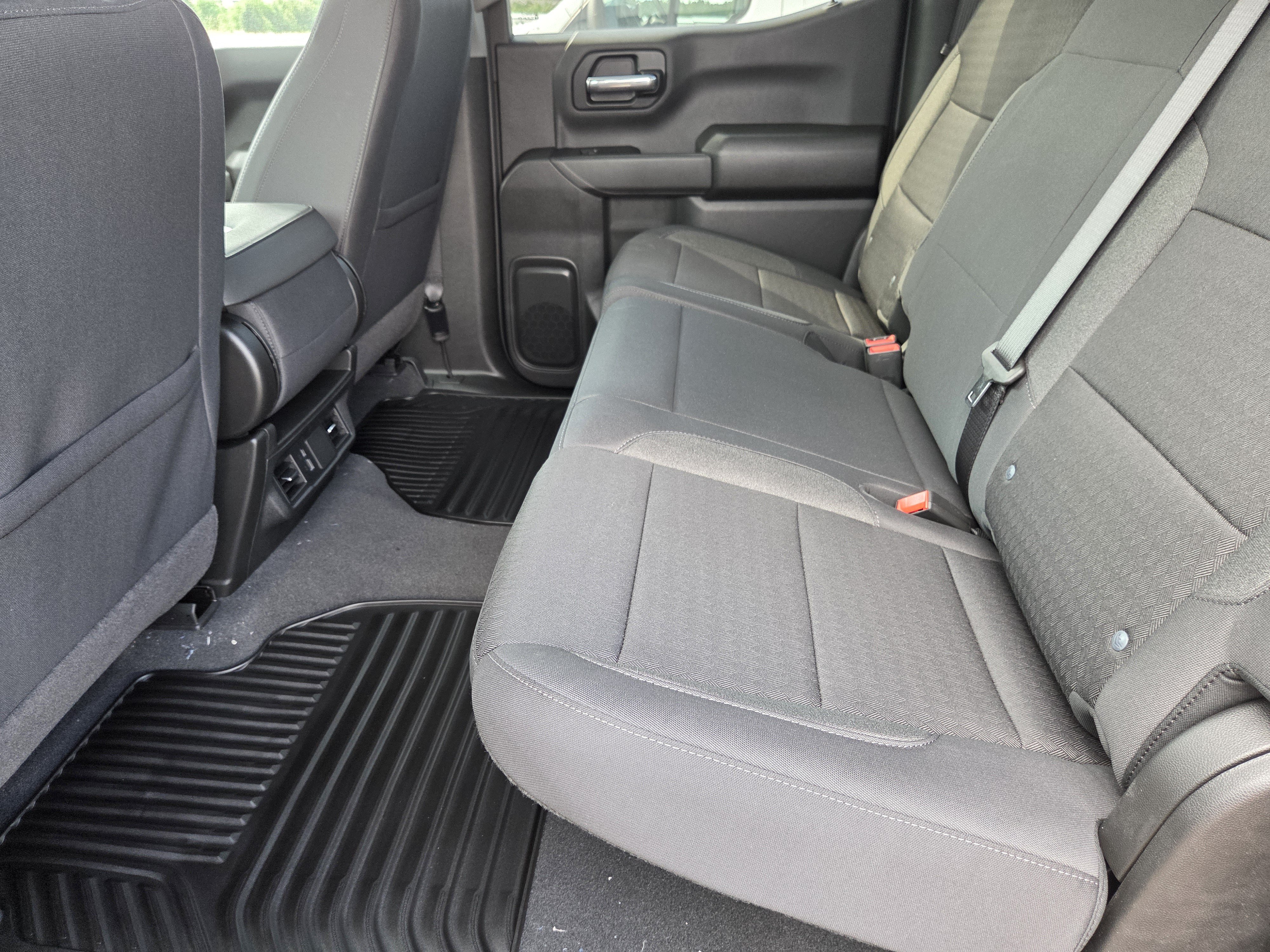 New 2026 Chevrolet Silverado 1500 Custom RWD image 22