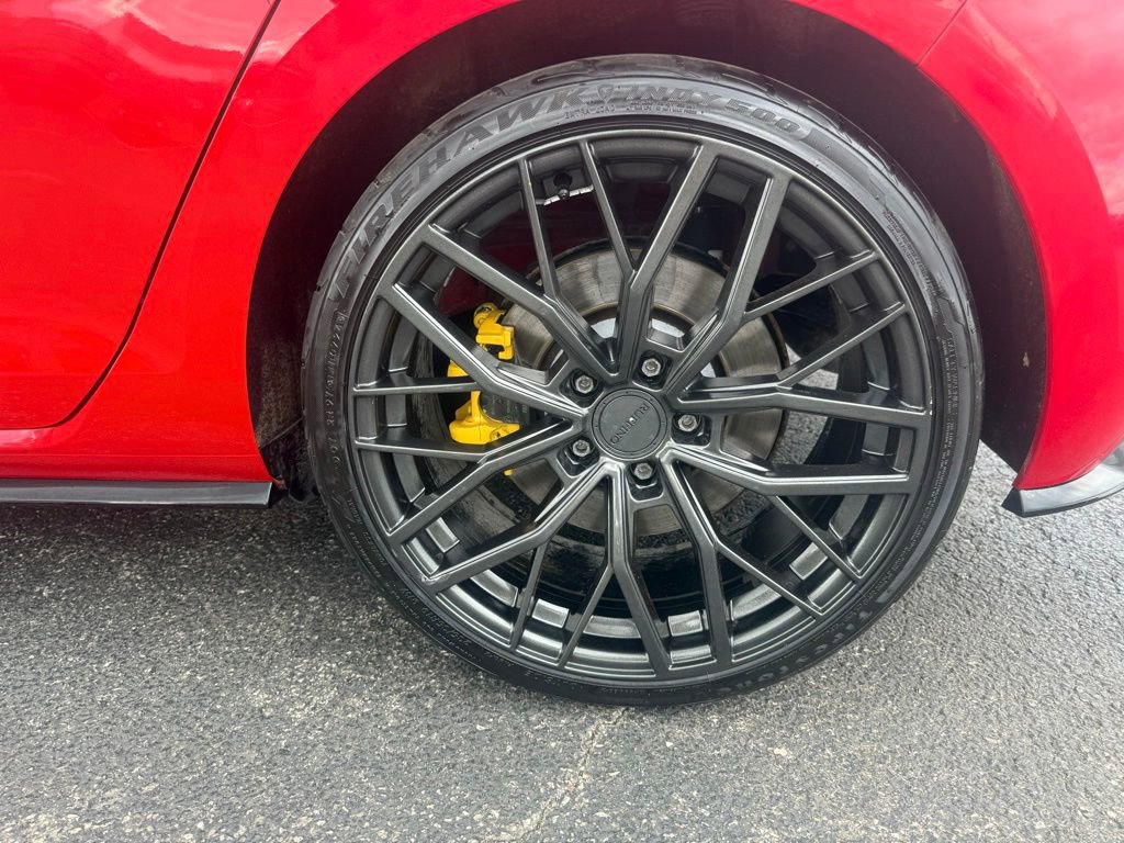 Used 2019 Volkswagen Golf R 4-Door AWD/4WD image 27
