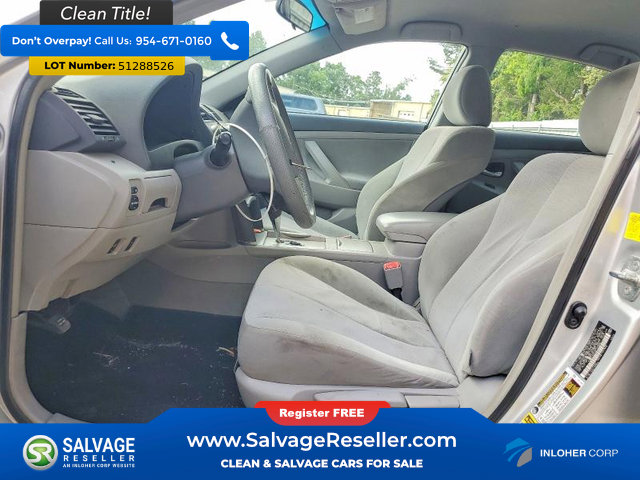 Used 2011 Toyota Camry FWD image 9