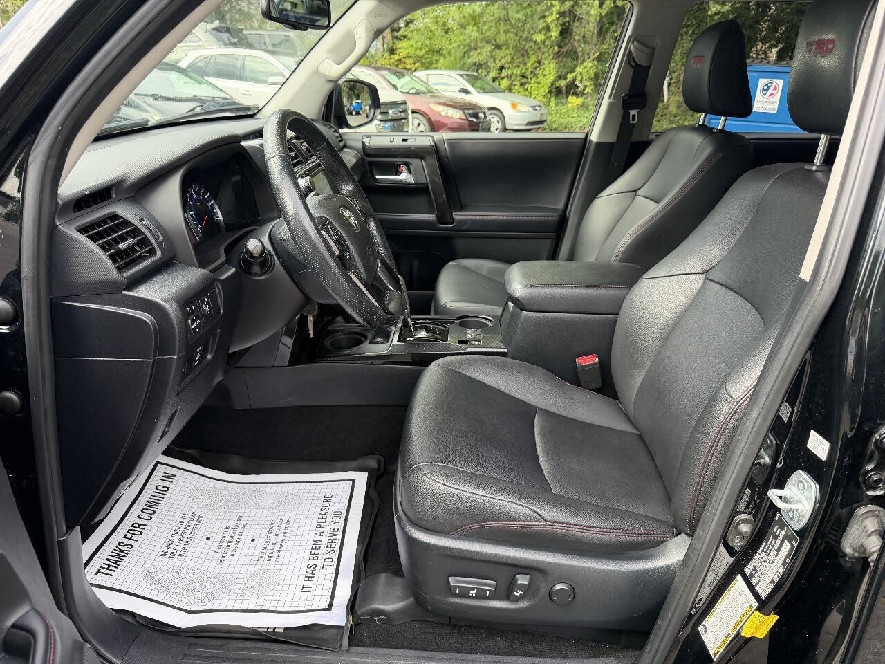 Used 2019 Toyota 4Runner TRD Off-Road Premium AWD/4WD image 11