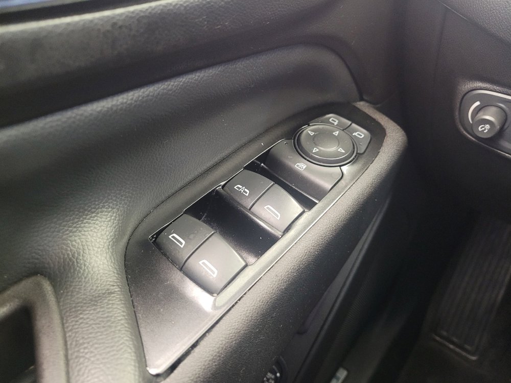 Used 2022 Chevrolet Equinox Premier image 27