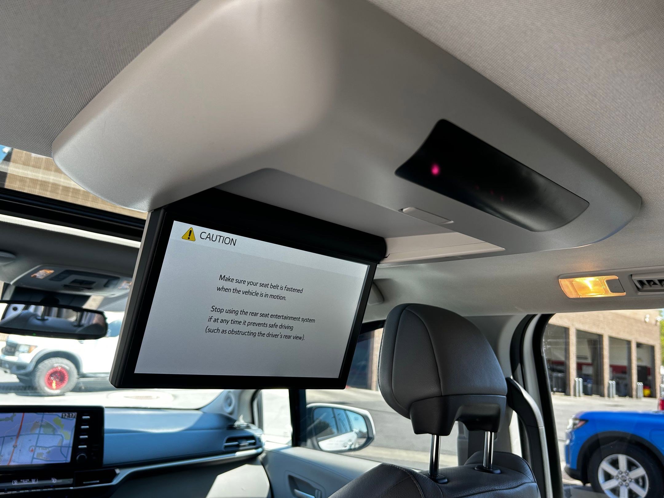 Certified 2023 Toyota Sienna XLE w/ XLE Plus Package image 26