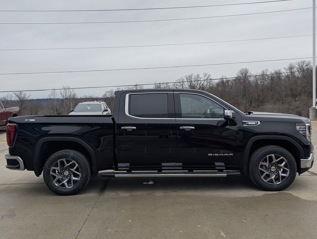 New 2026 GMC Sierra 1500 SLT w/ SLT Premium Package image 6