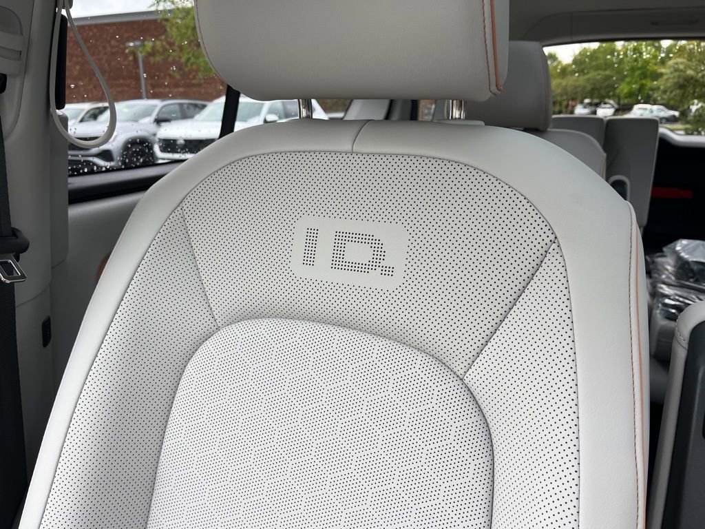 New 2025 Volkswagen ID. Buzz Pro S Plus image 21