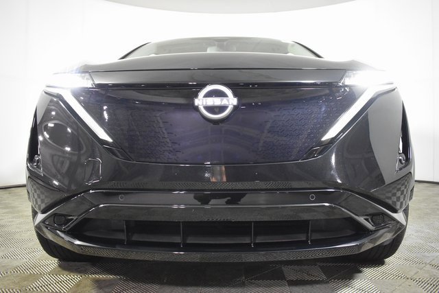Certified 2023 Nissan Ariya AWD image 40