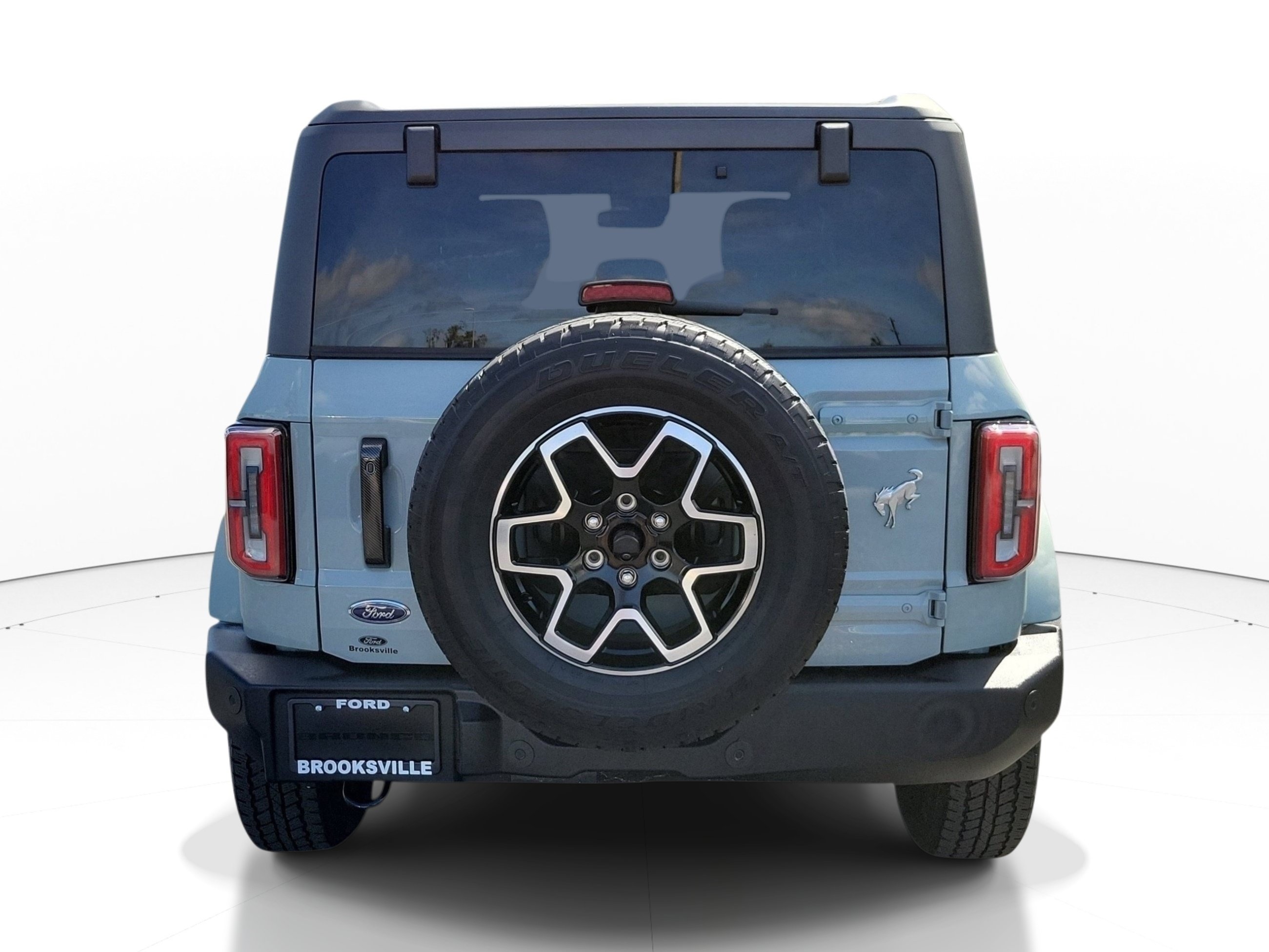 Used 2024 Ford Bronco Outer Banks AWD/4WD image 3