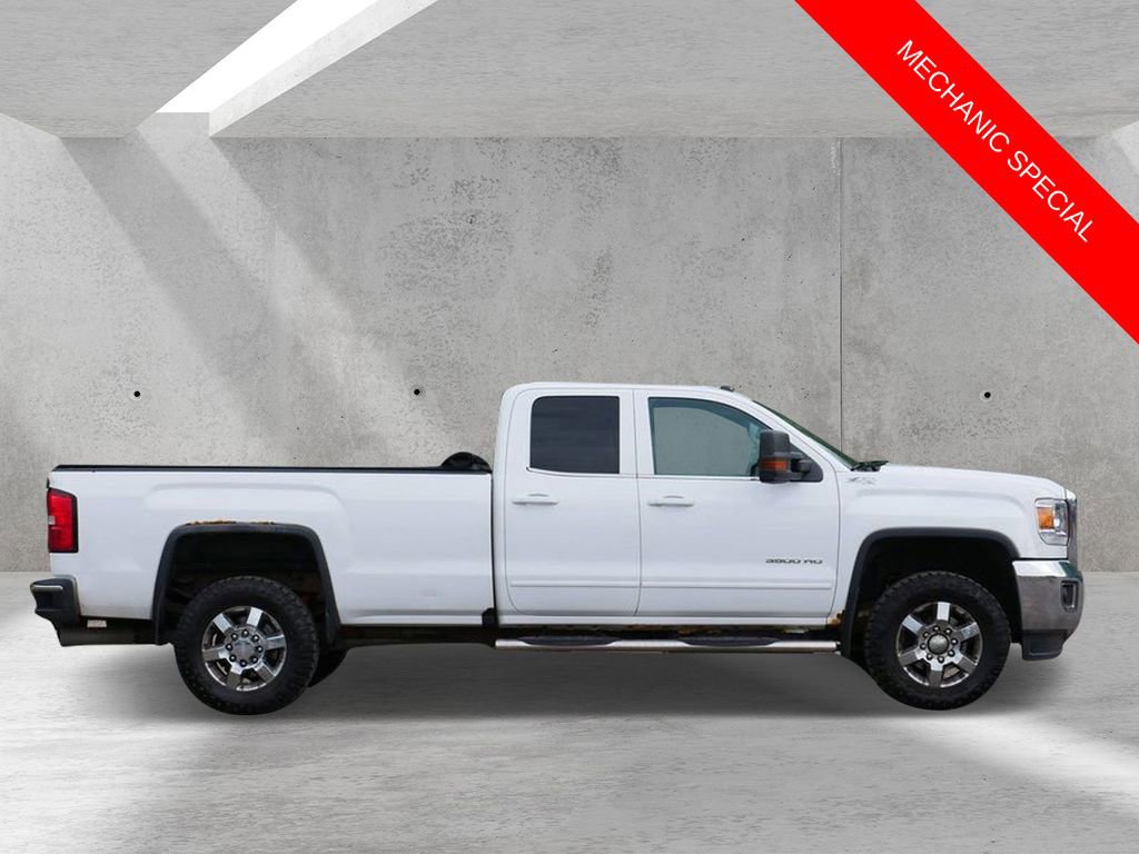 Used 2016 GMC Sierra 3500 SLE w/ SLE Preferred Package AWD/4WD image 2