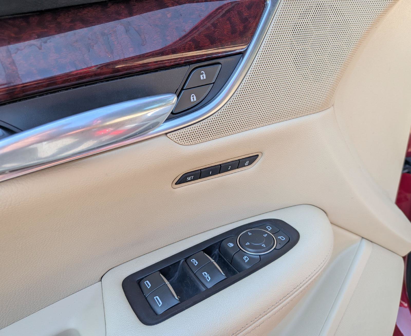 Used 2019 Cadillac XT5 Premium Luxury AWD/4WD image 13