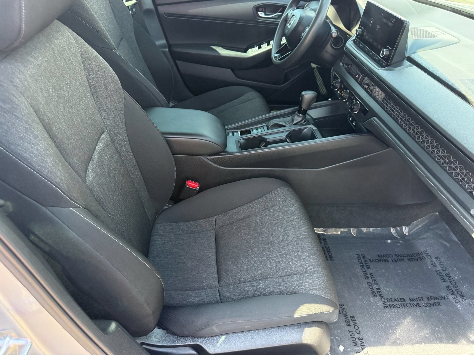 Used 2025 Honda Accord LX image 31