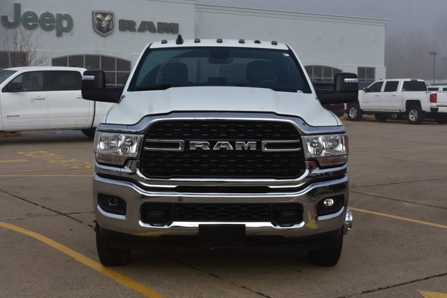 Used 2024 RAM 3500 Big Horn image 2