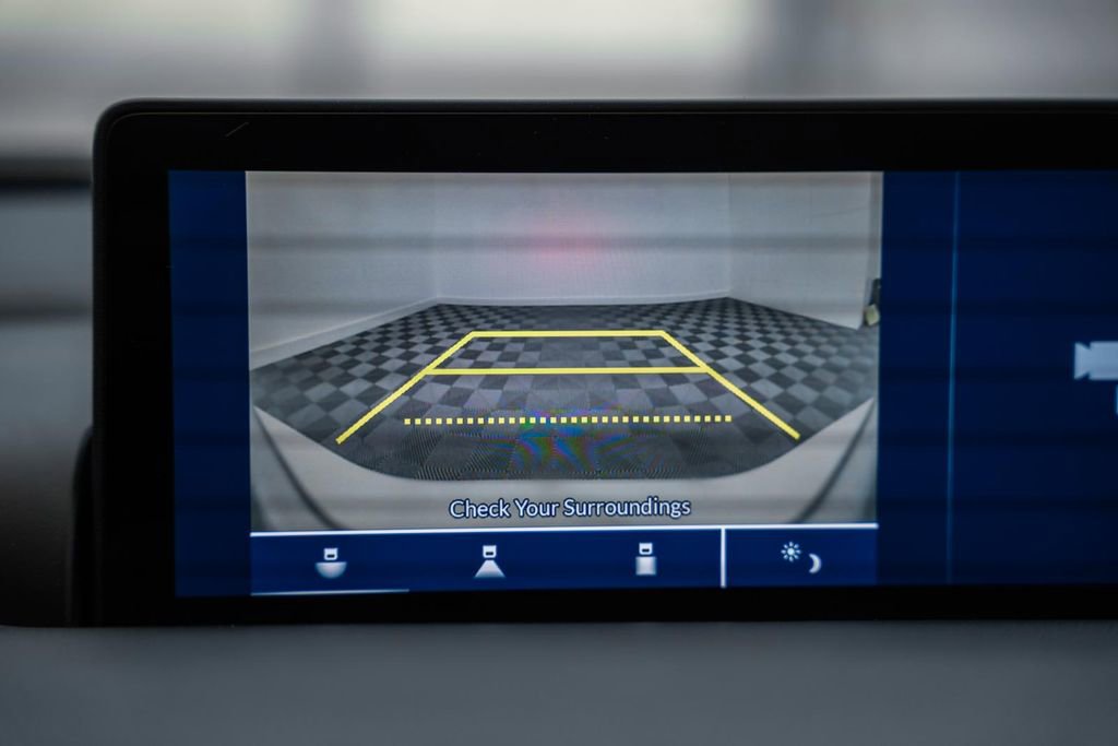 Used 2021 Acura TLX image 41